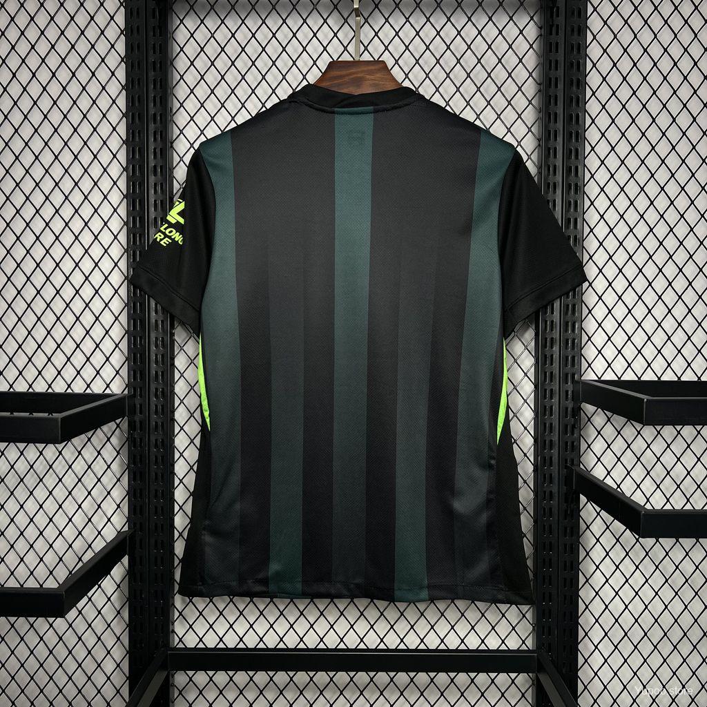 24/25 Wolfsburg Away Jersey