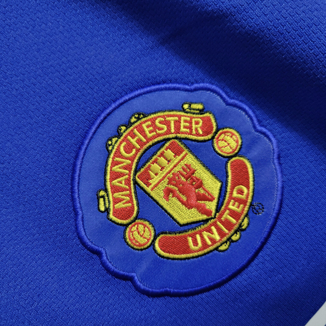 MANCHESTER UNITED 07/08 AWAY KIT